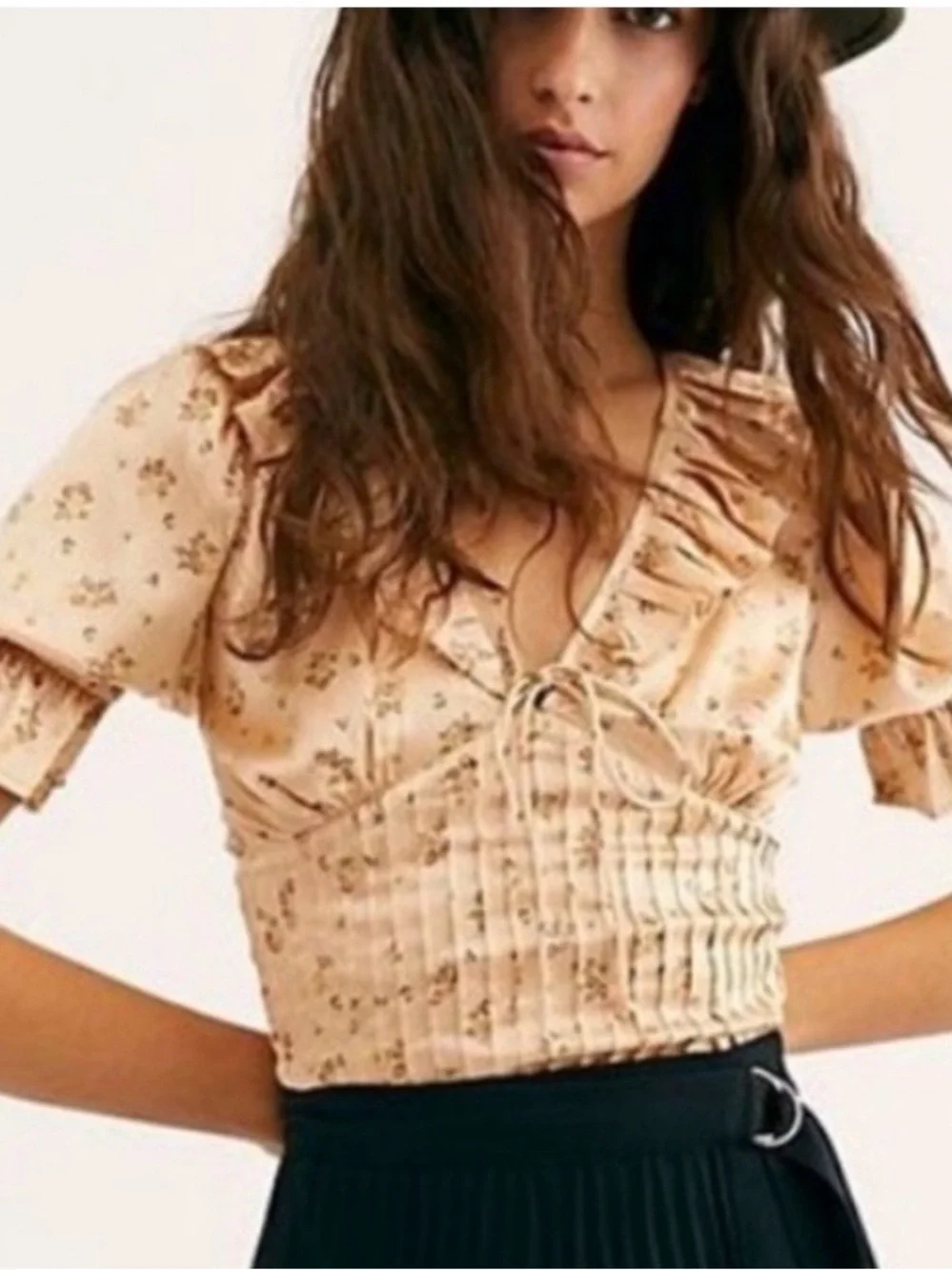 Free People Isabella Silky Gold Floral Blouse Cottagecore Coquette Size XS